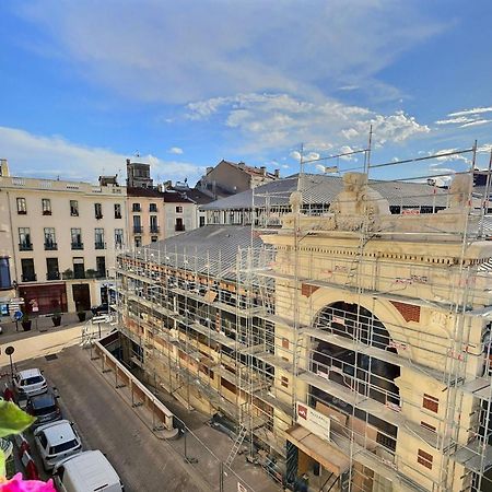 Appartement De Charme Avec Balcon Au Pied Des Commerces Beziers Bagian luar foto