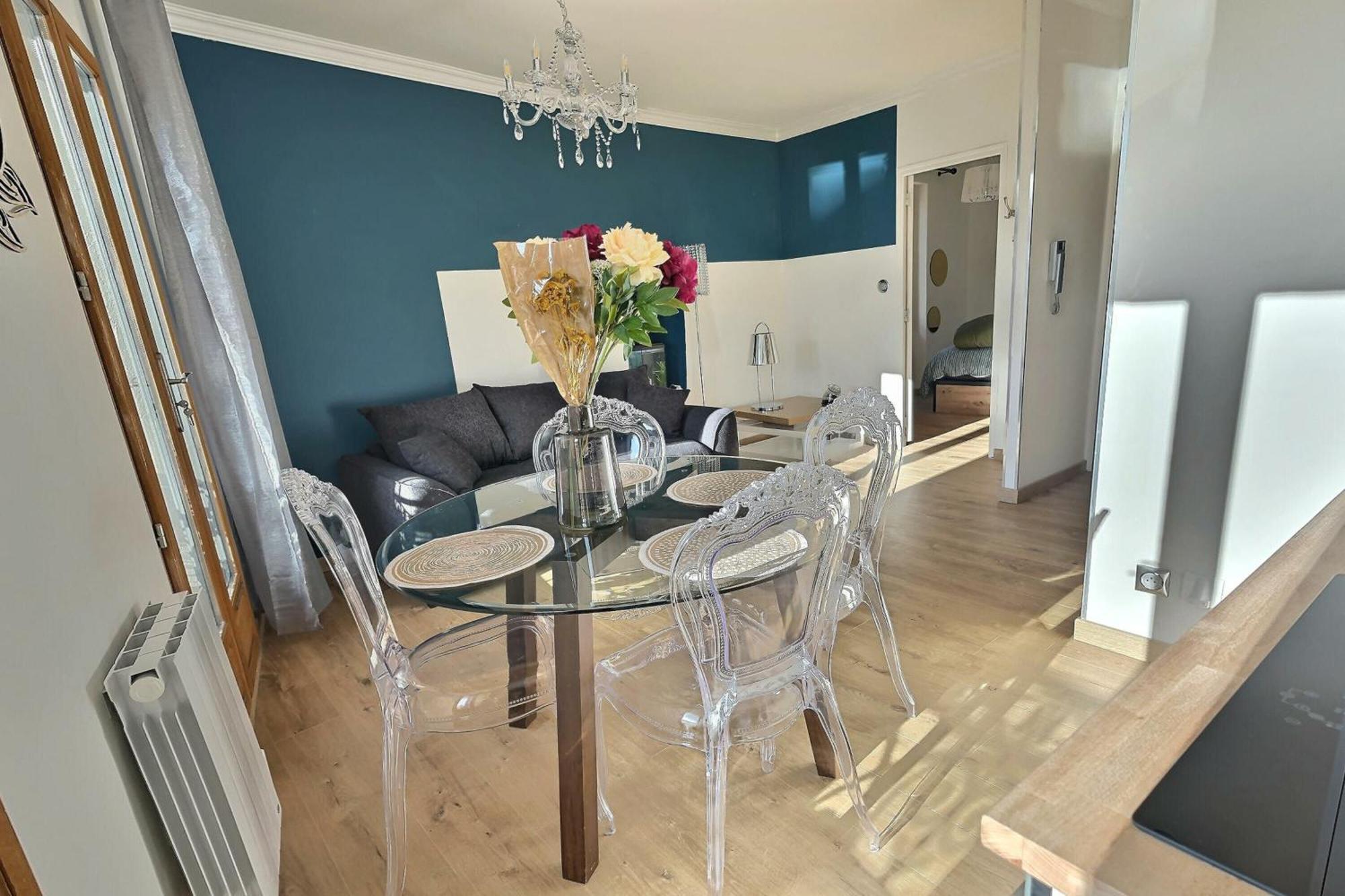 Appartement De Charme Avec Balcon Au Pied Des Commerces Beziers Bagian luar foto